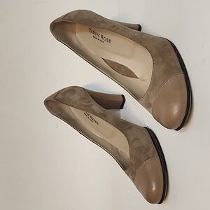 Taryn Rose Denise Tan/ Nude Cap Toe Heels Size 39